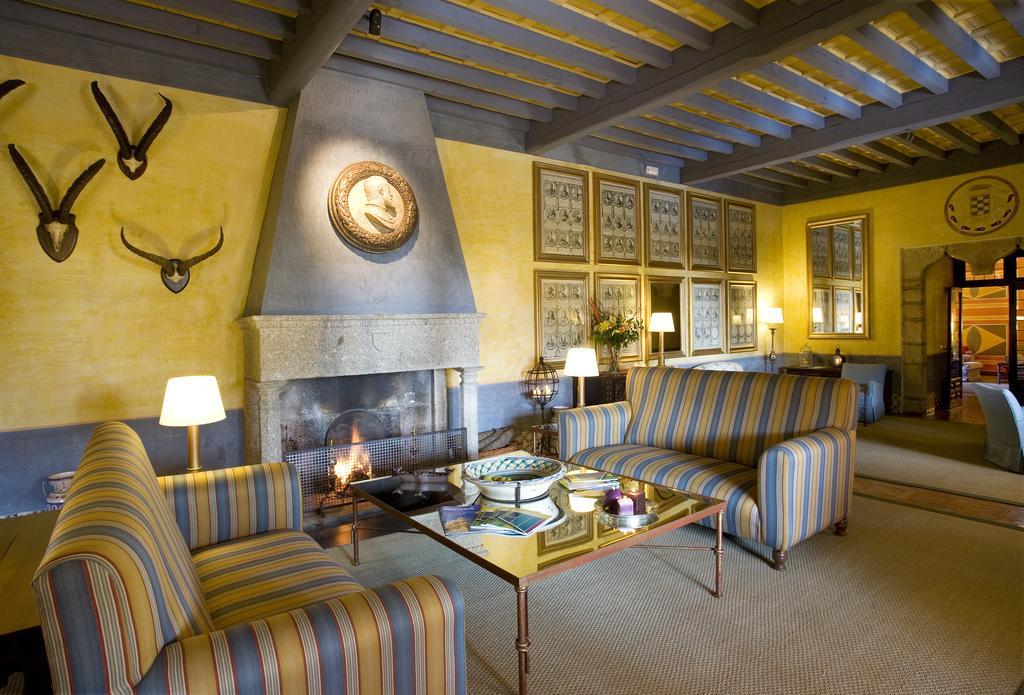 Parador De Jarandilla De La Vera Exterior photo